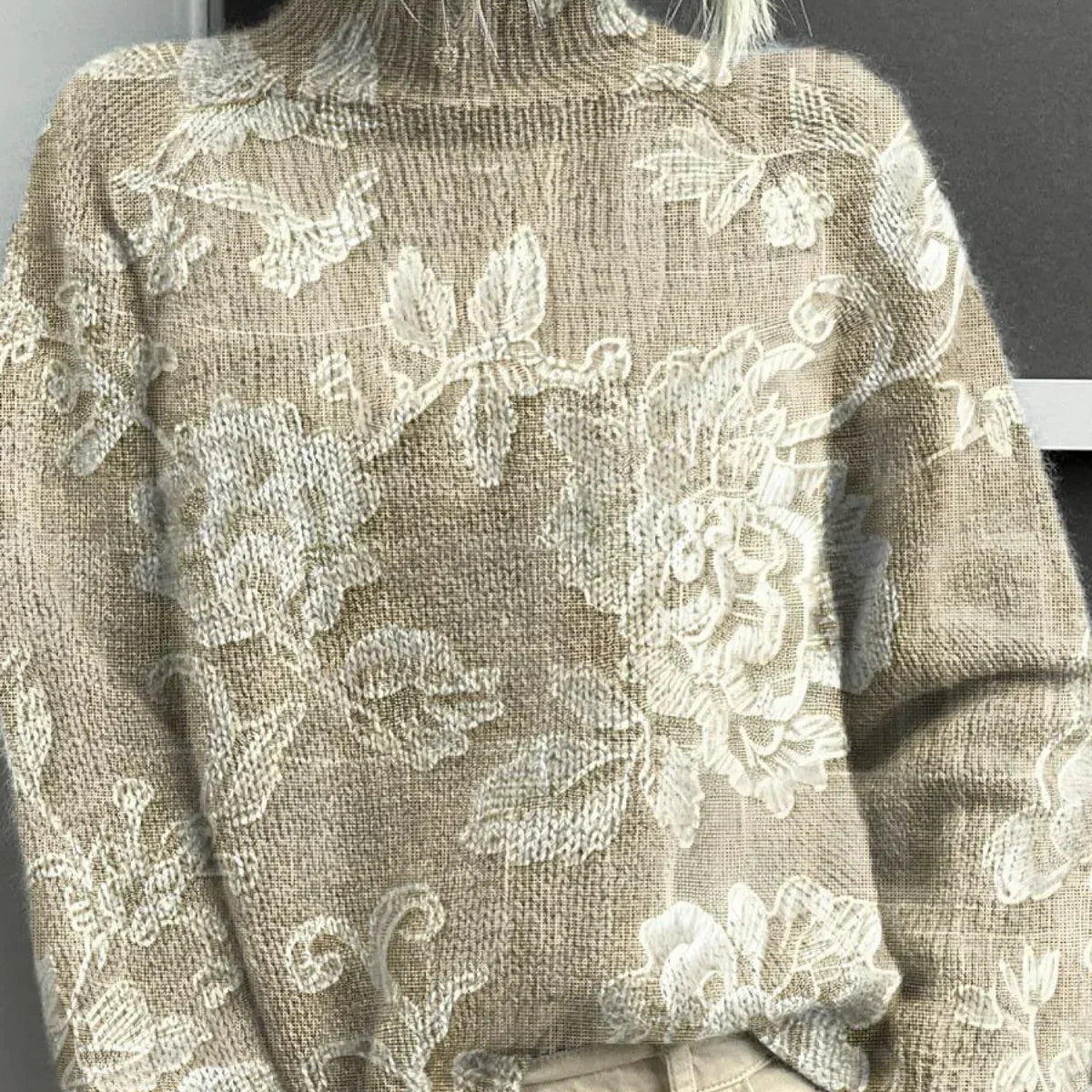 Elisa | Magas Nyakú Pullover Természetes Mintával