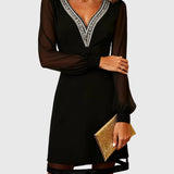 Lilla | Elegáns V-nyakú, karcsúsító ruha